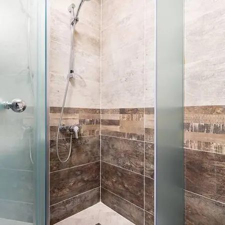 Florance Flat Next To Old Town & Center New Apartment Plovdiv