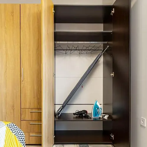 Florance Flat Next To Old Town & Center New Apartament Płowdiw